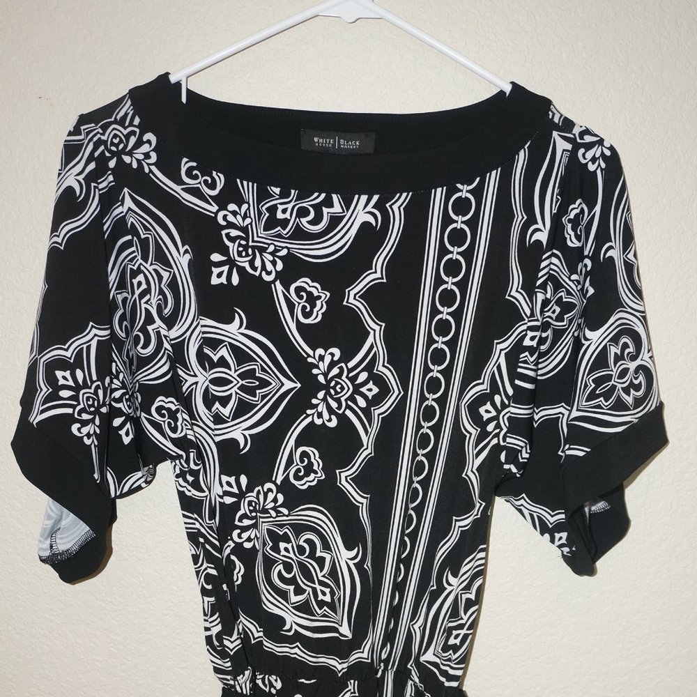 White House Black Market WHBM tunic top.